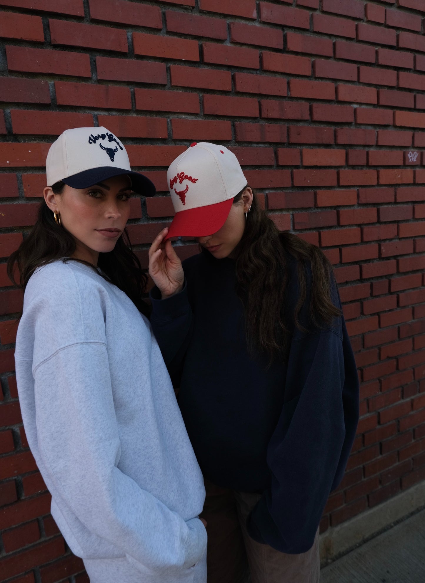 'Very Good' Two Tone Snapback- Navy